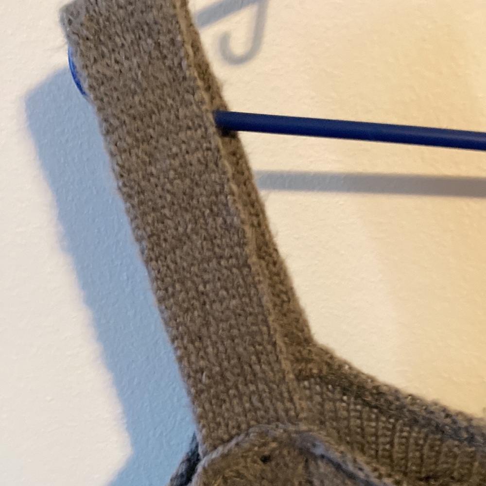 Boohoo L cold shoulder gray cable knit long sleeve sweater - Picture 5 of 6